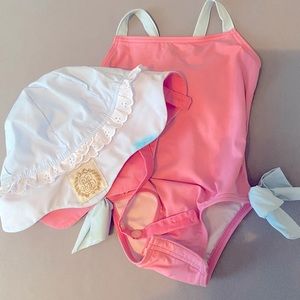 Beaufort bonnet matching suit and hat